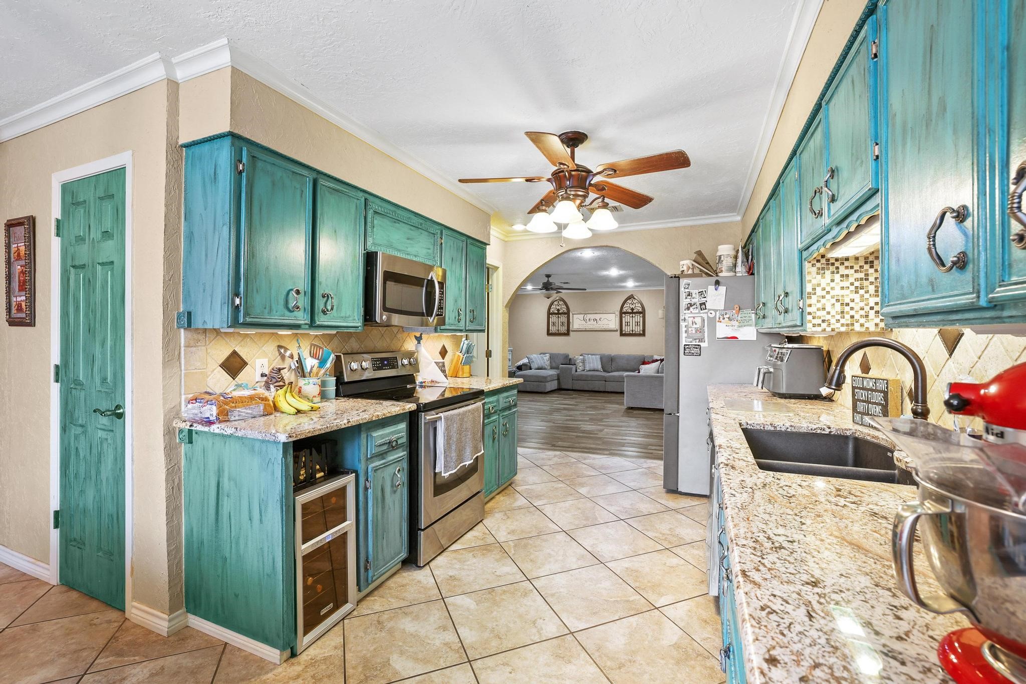 3119 Mimosa Drive