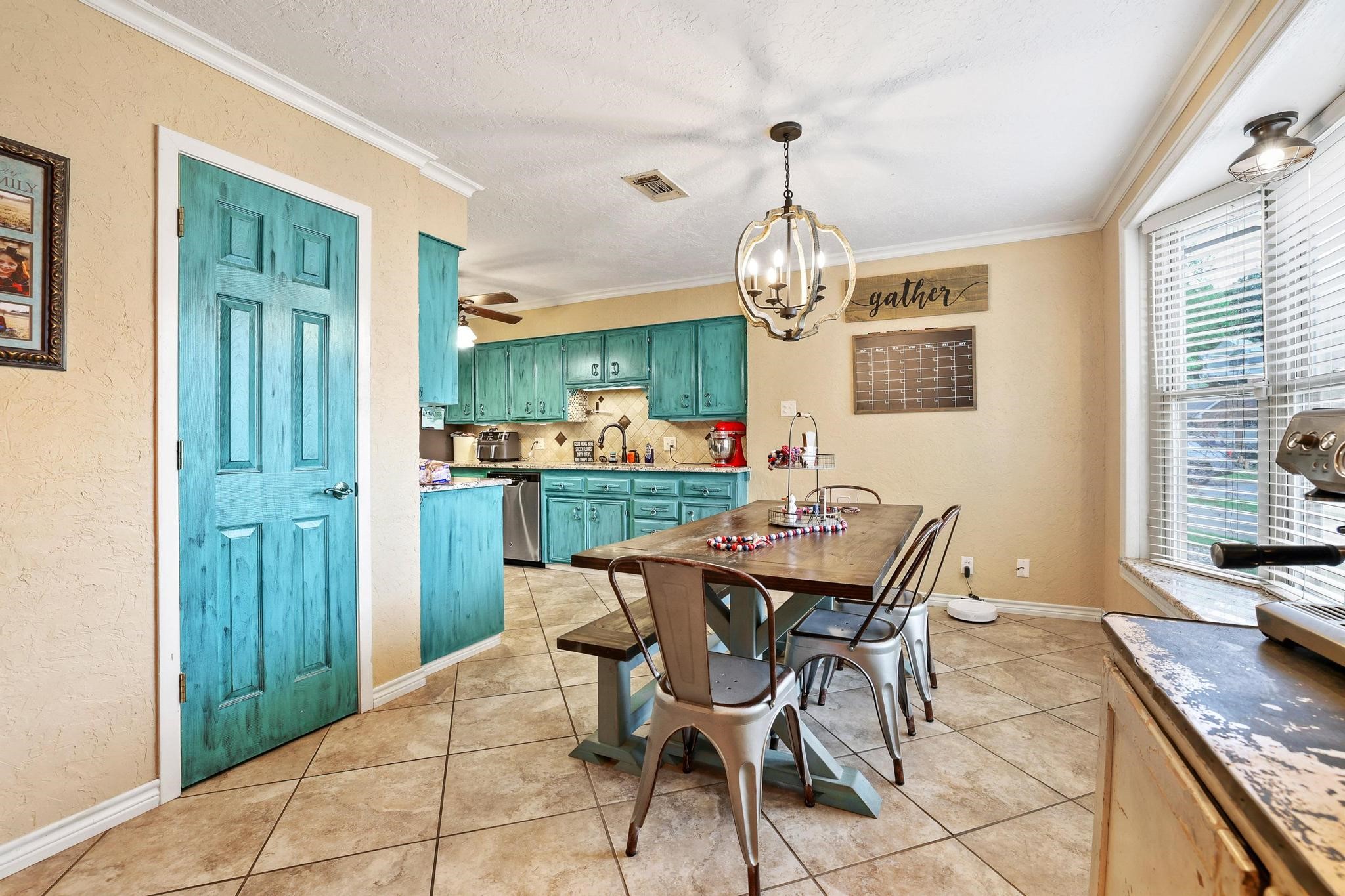 3119 Mimosa Drive