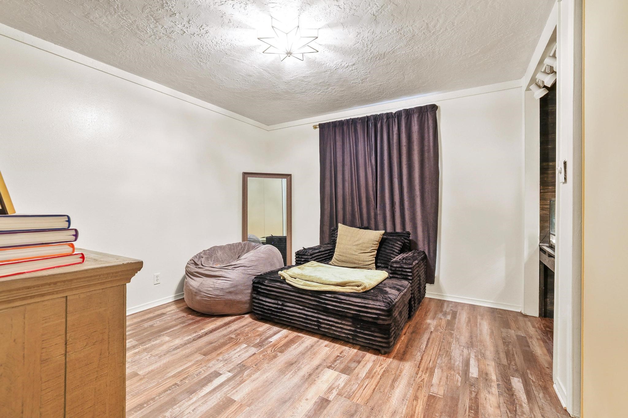 3119 Mimosa Drive