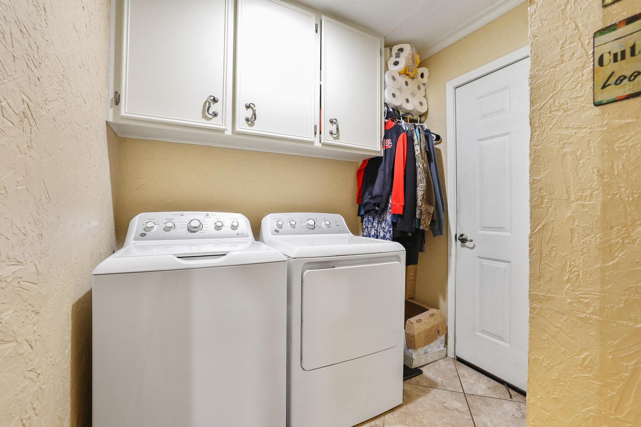 3119 Mimosa Drive