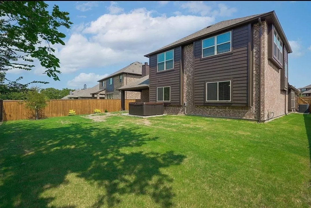 8704 Timber Ridge Drive