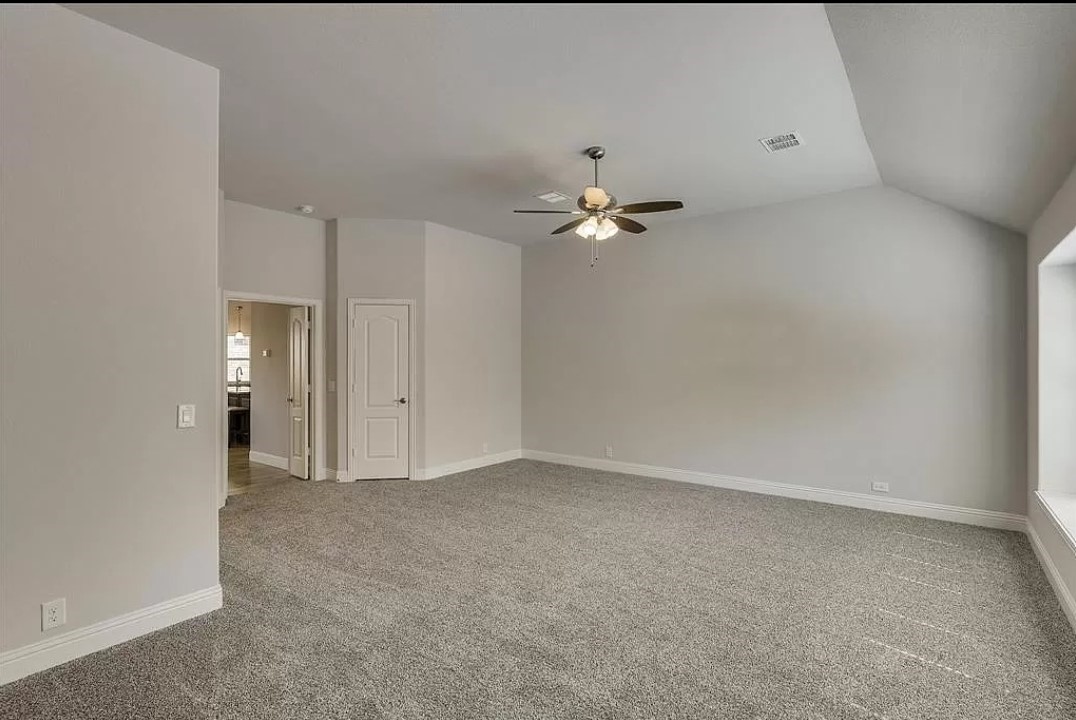 8704 Timber Ridge Drive