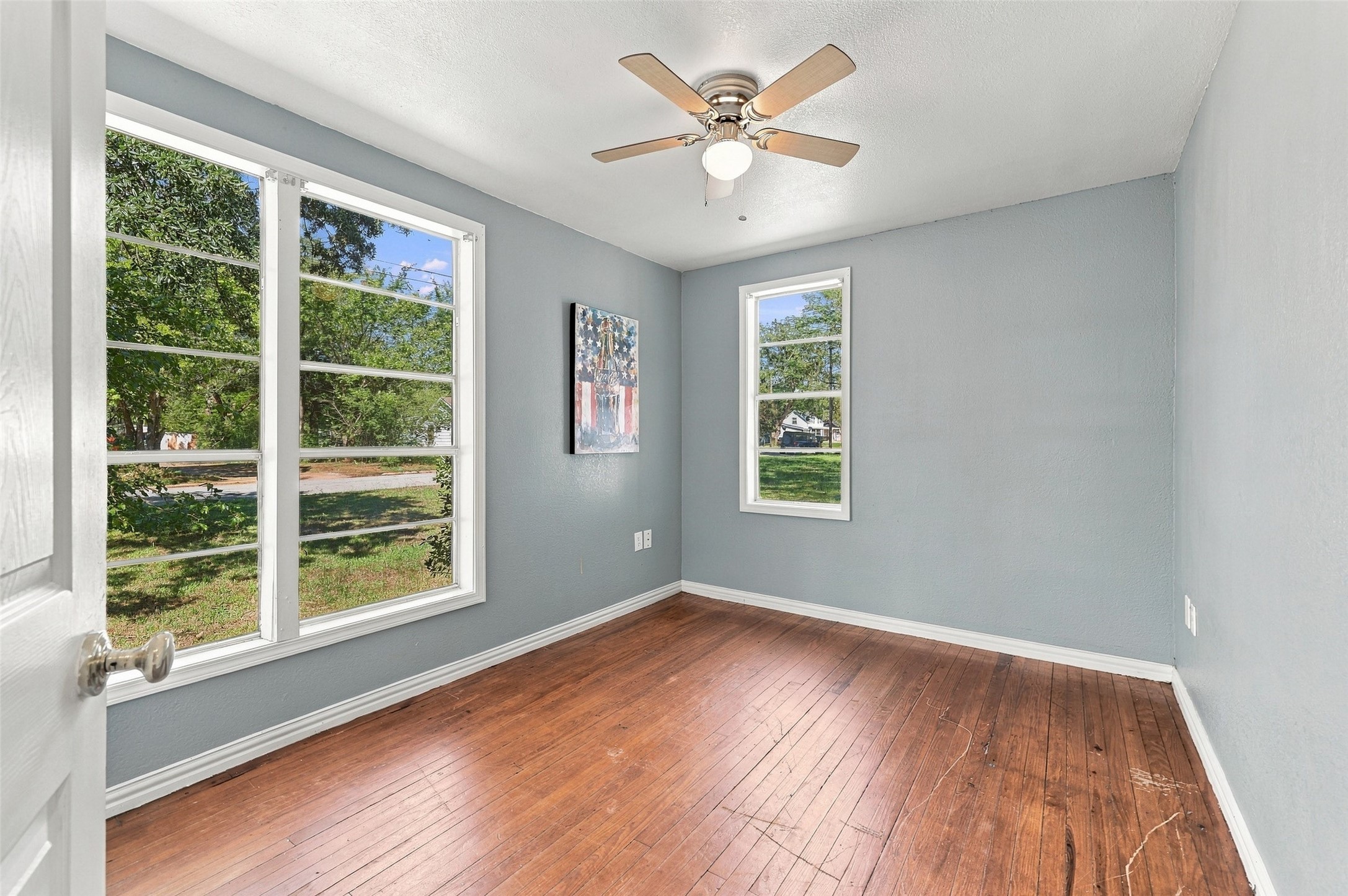 2530 W Elm Street