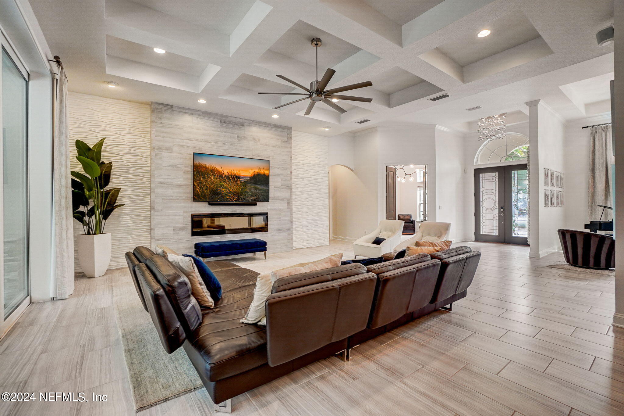 362 AUBURNDALE Drive