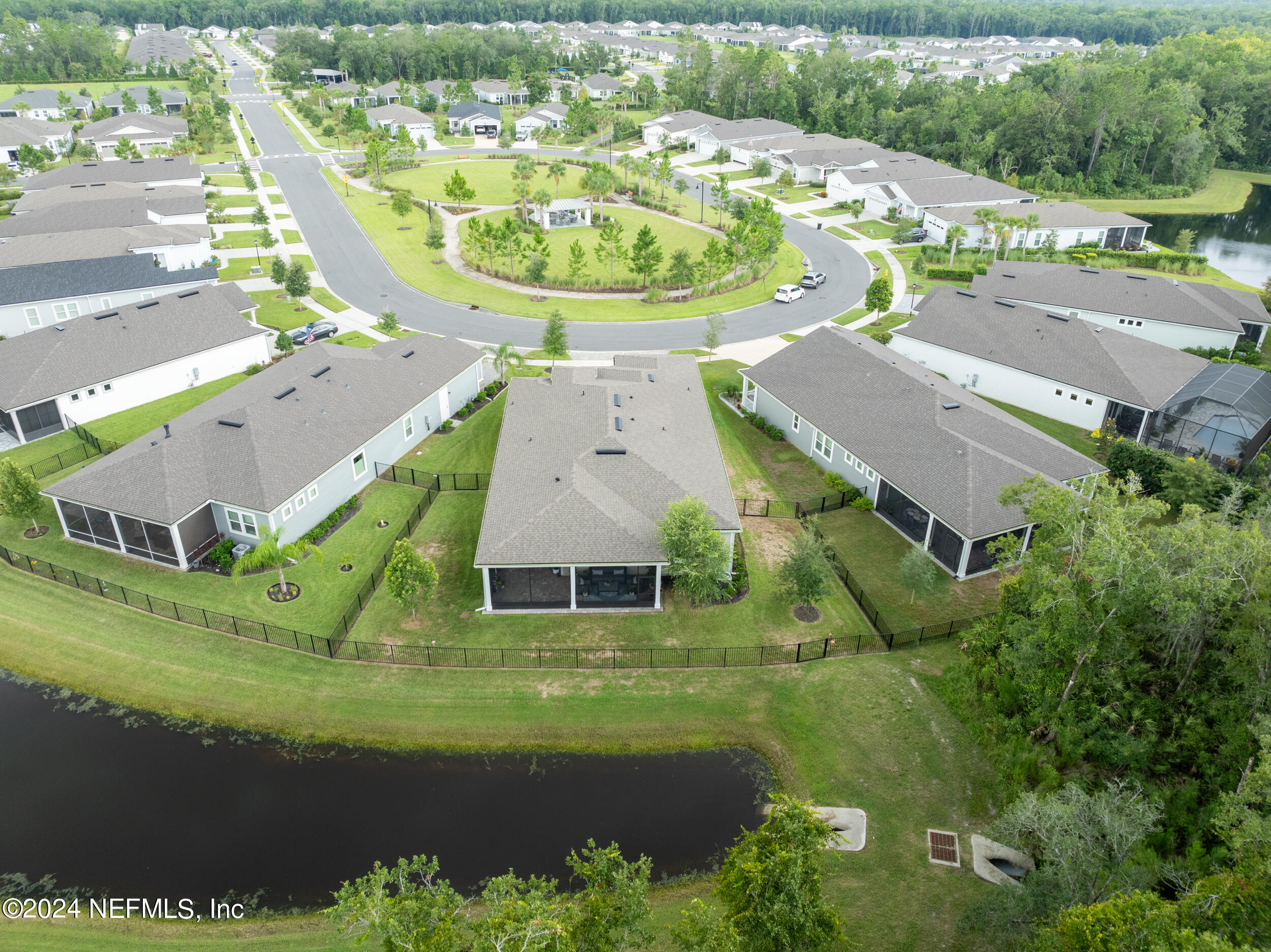 152 HOPTREE PLACE