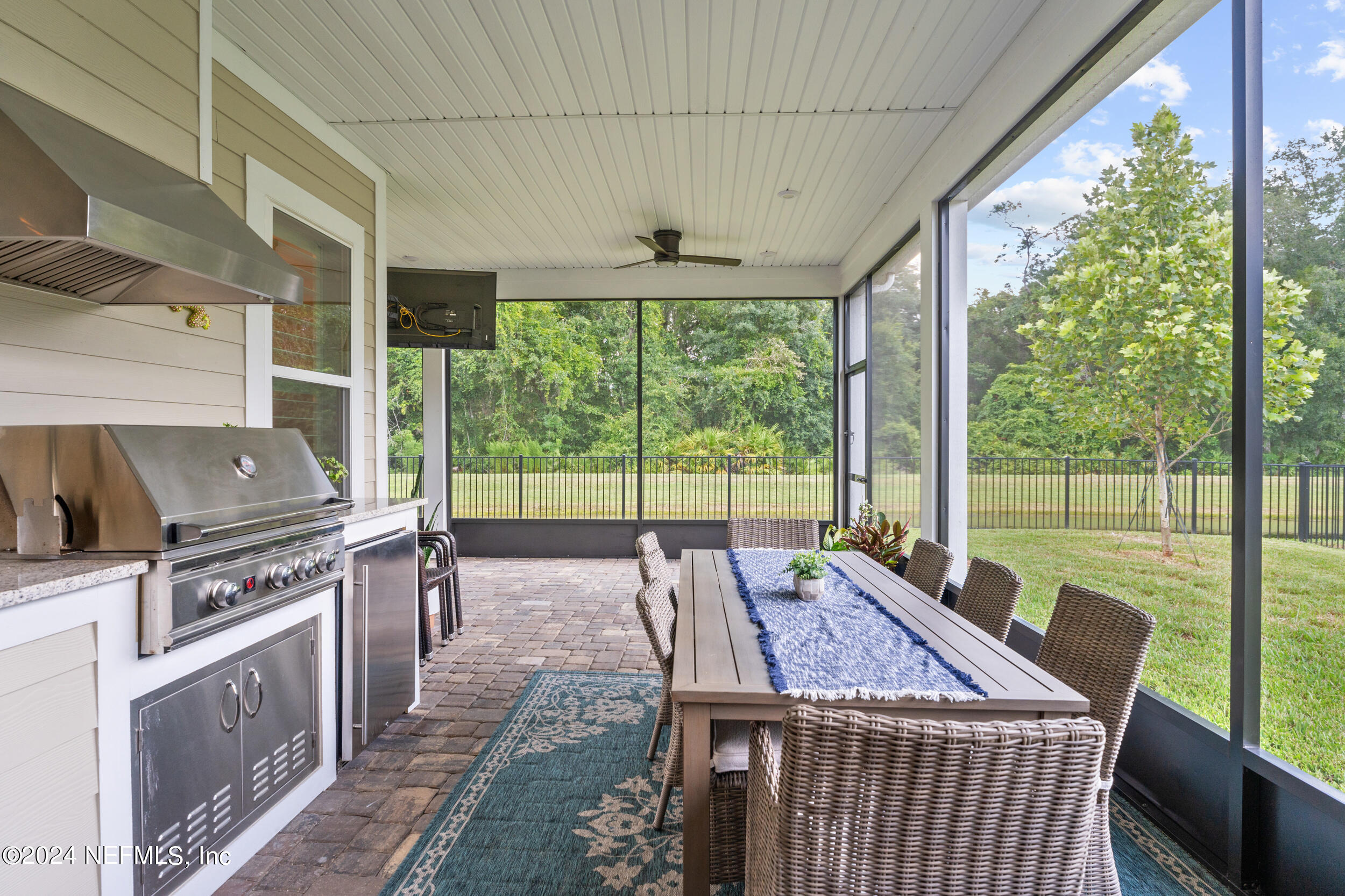 152 HOPTREE PLACE