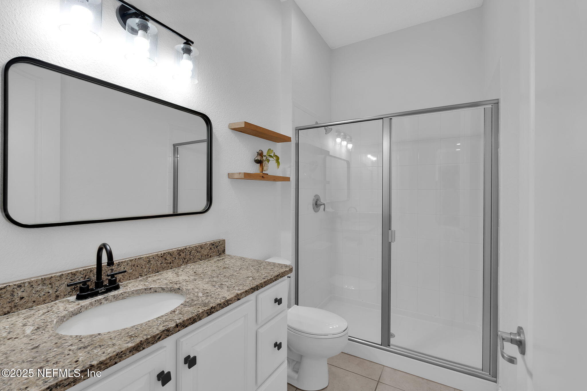 24 STATELY SHOALS Trail