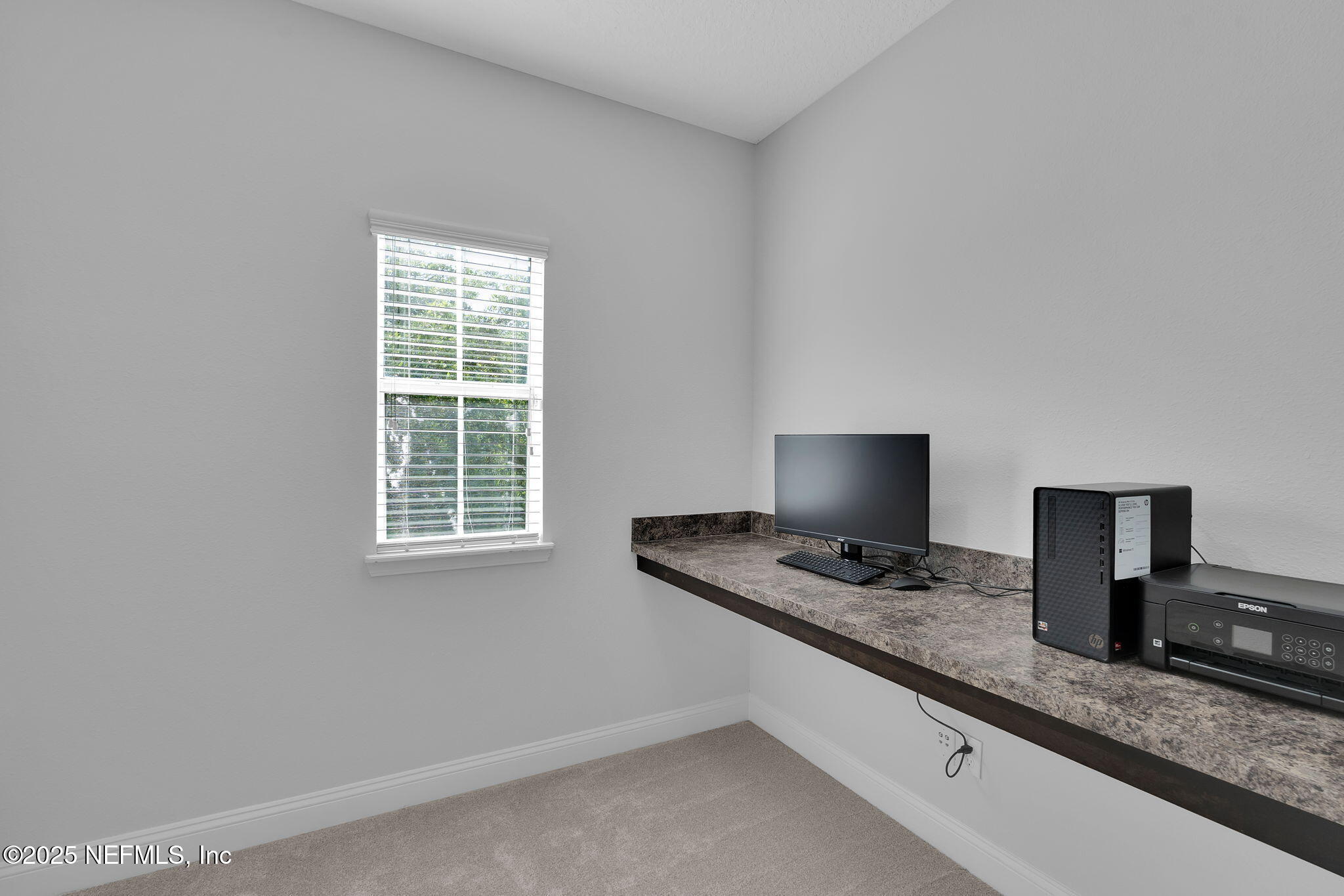 24 STATELY SHOALS Trail