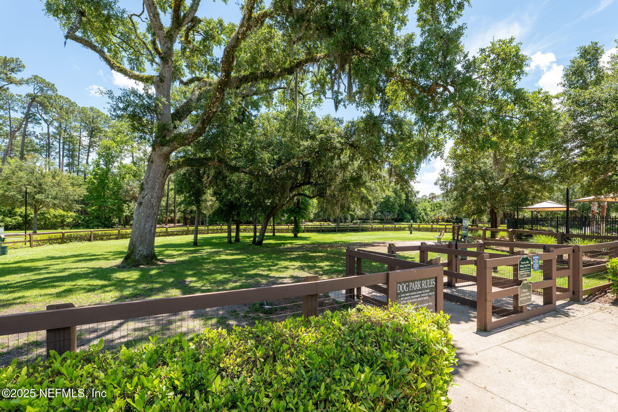 102 SKYWOOD Trail