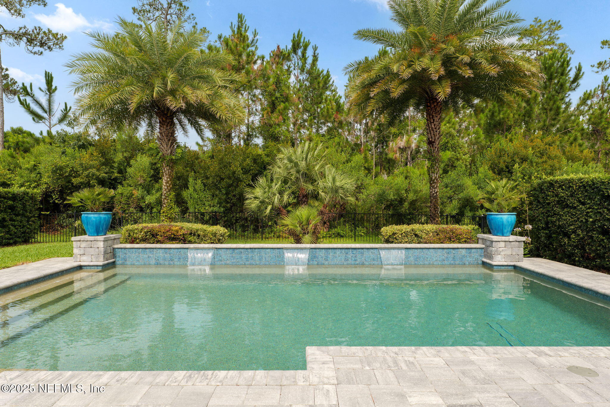 102 SKYWOOD Trail