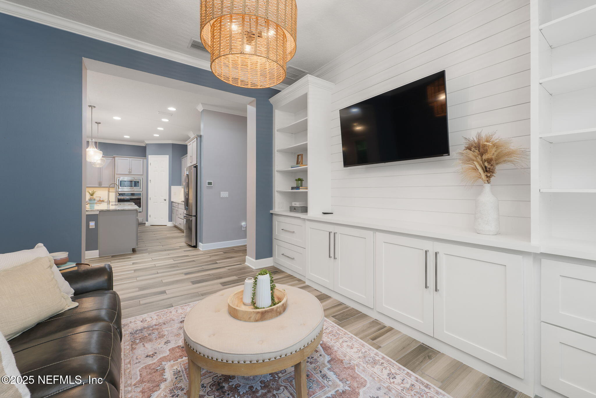 102 SKYWOOD Trail