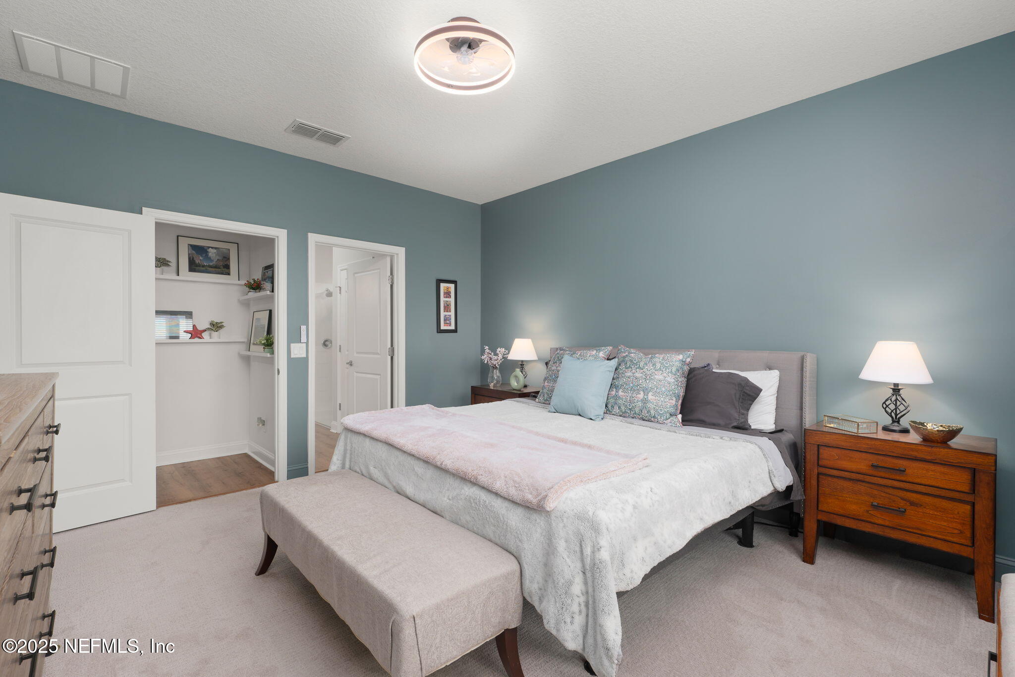 561 KENDALL CROSSING Drive, St. Johns