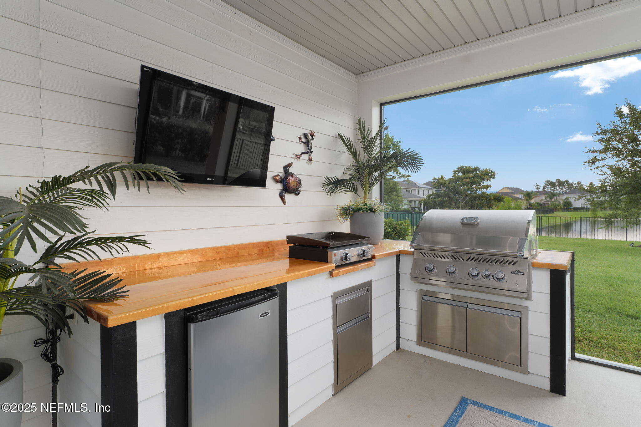 561 KENDALL CROSSING Drive, St. Johns