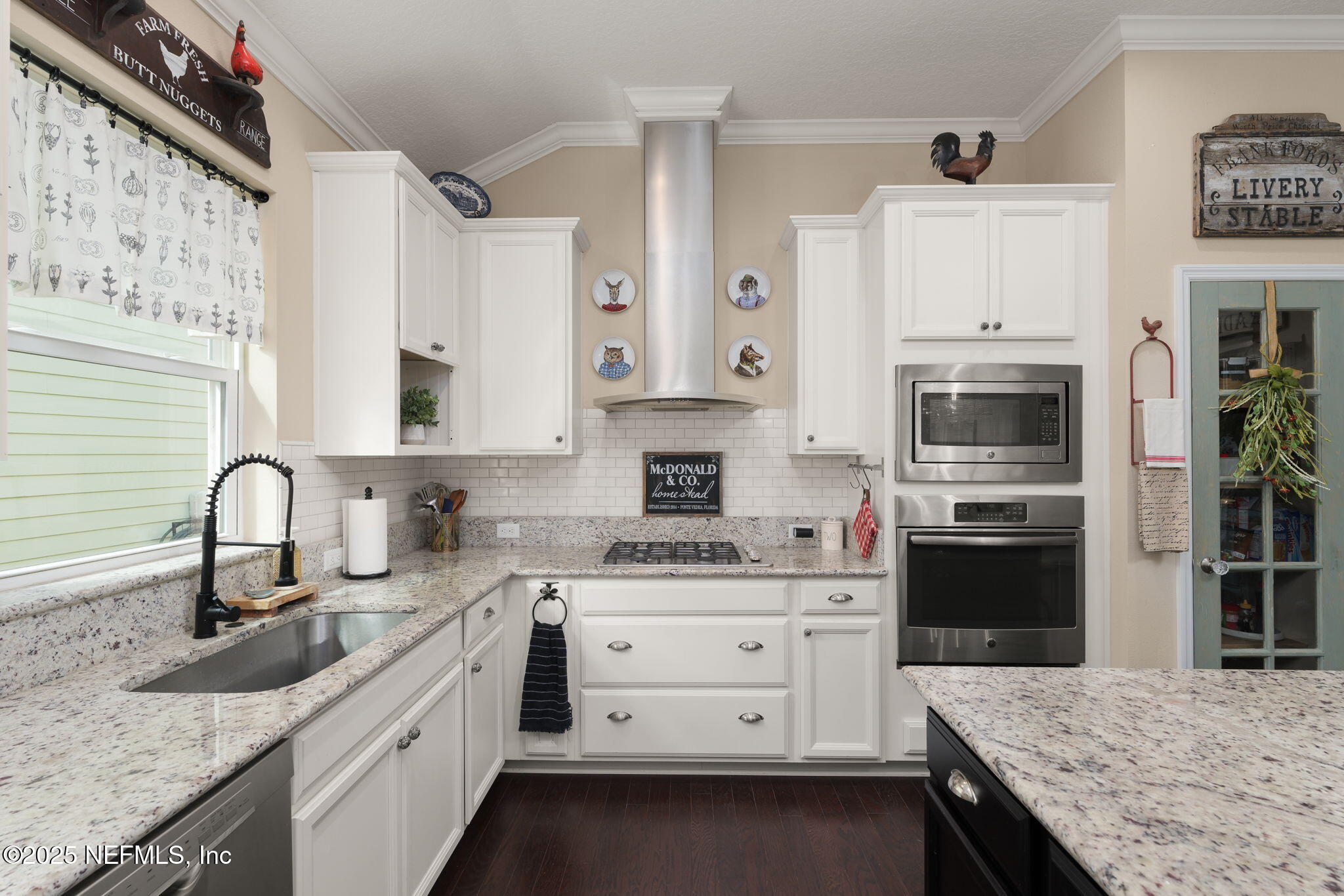 284 GARDEN WOOD Drive