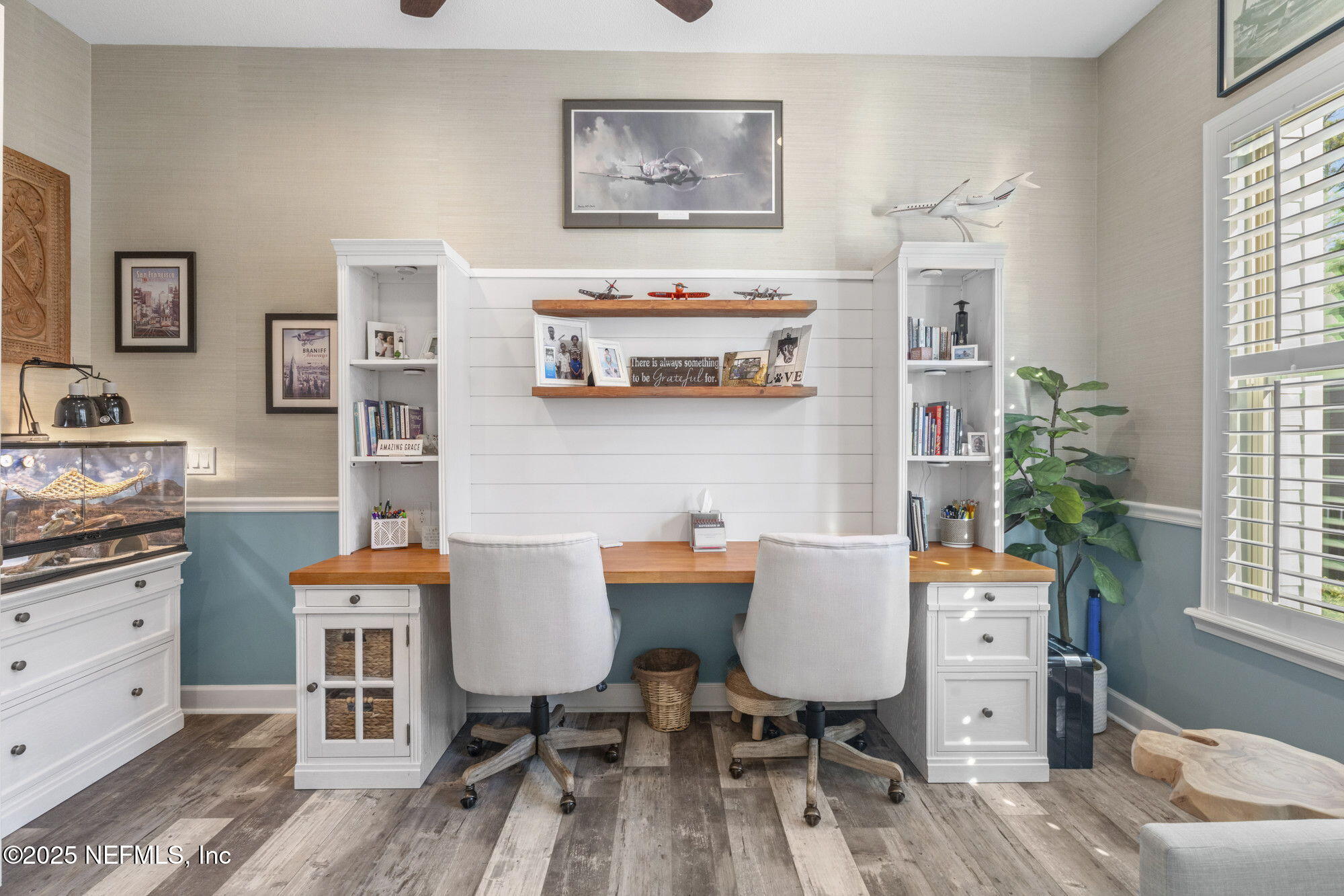 205 VALLEY GROVE Drive