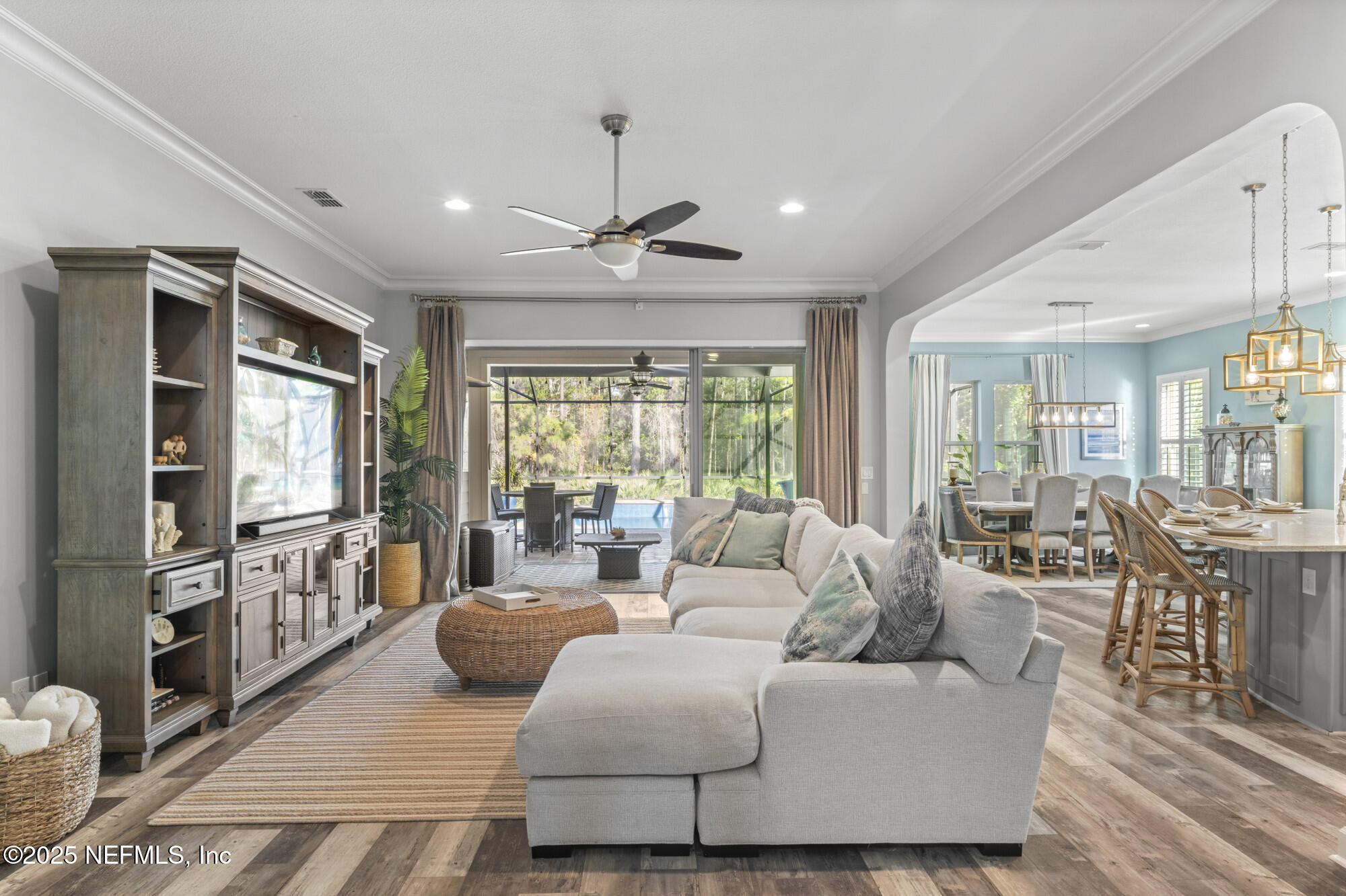 205 VALLEY GROVE Drive