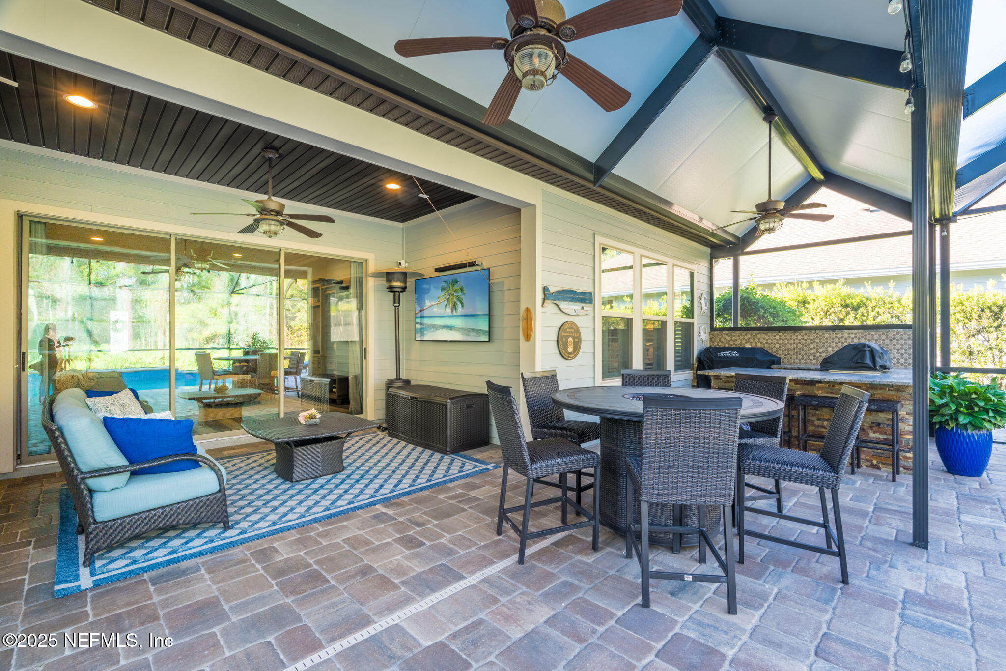 205 VALLEY GROVE Drive