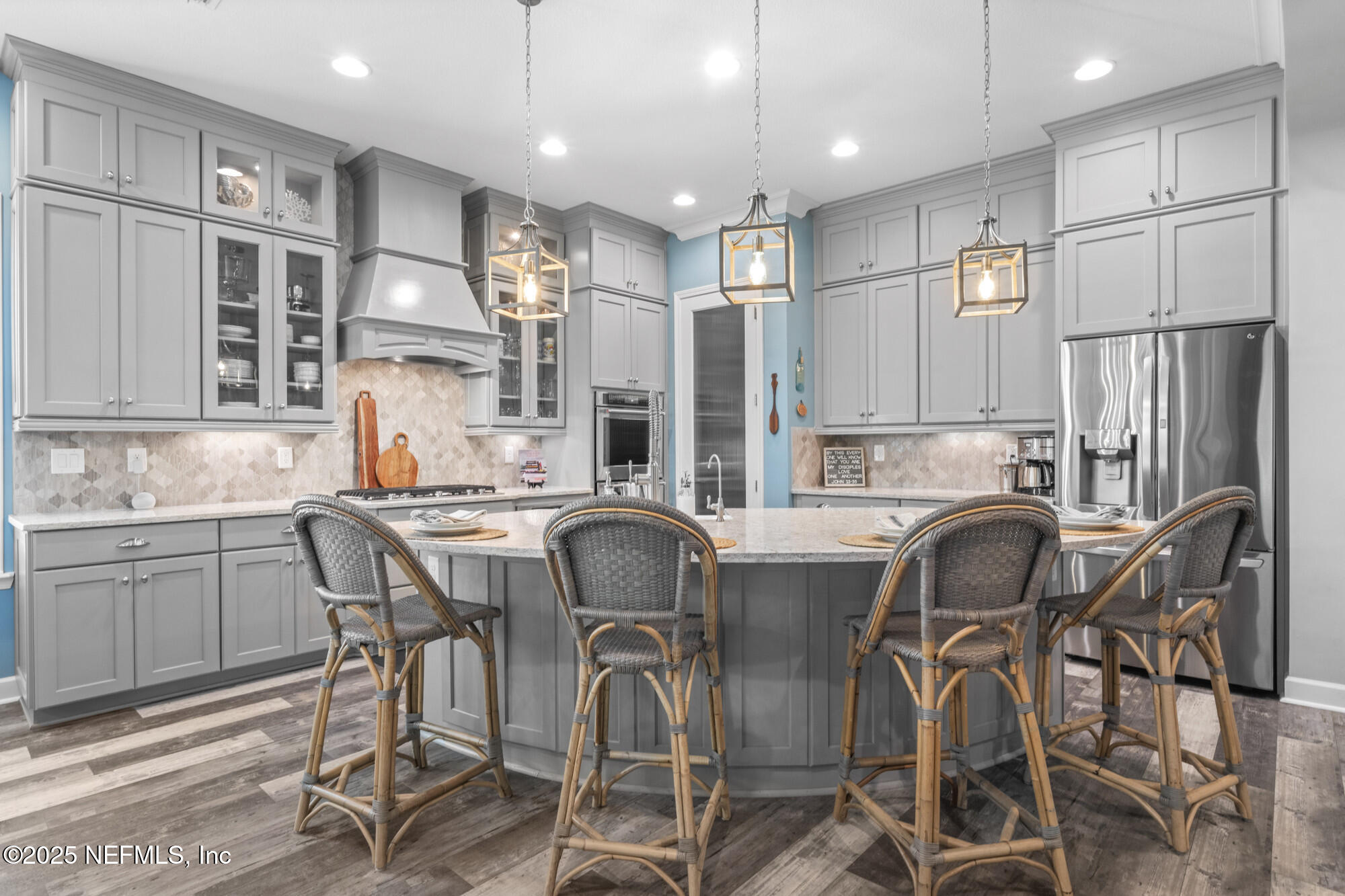 205 VALLEY GROVE Drive