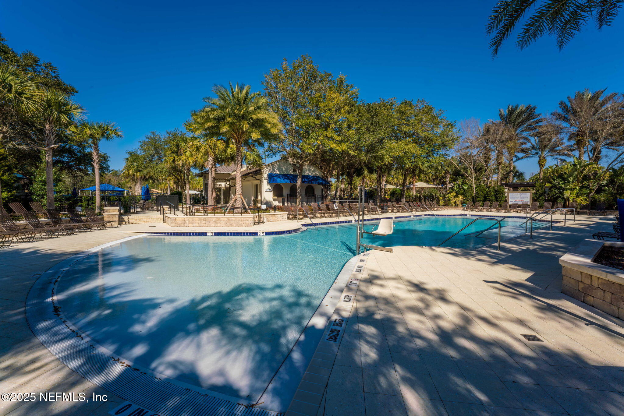 205 VALLEY GROVE Drive