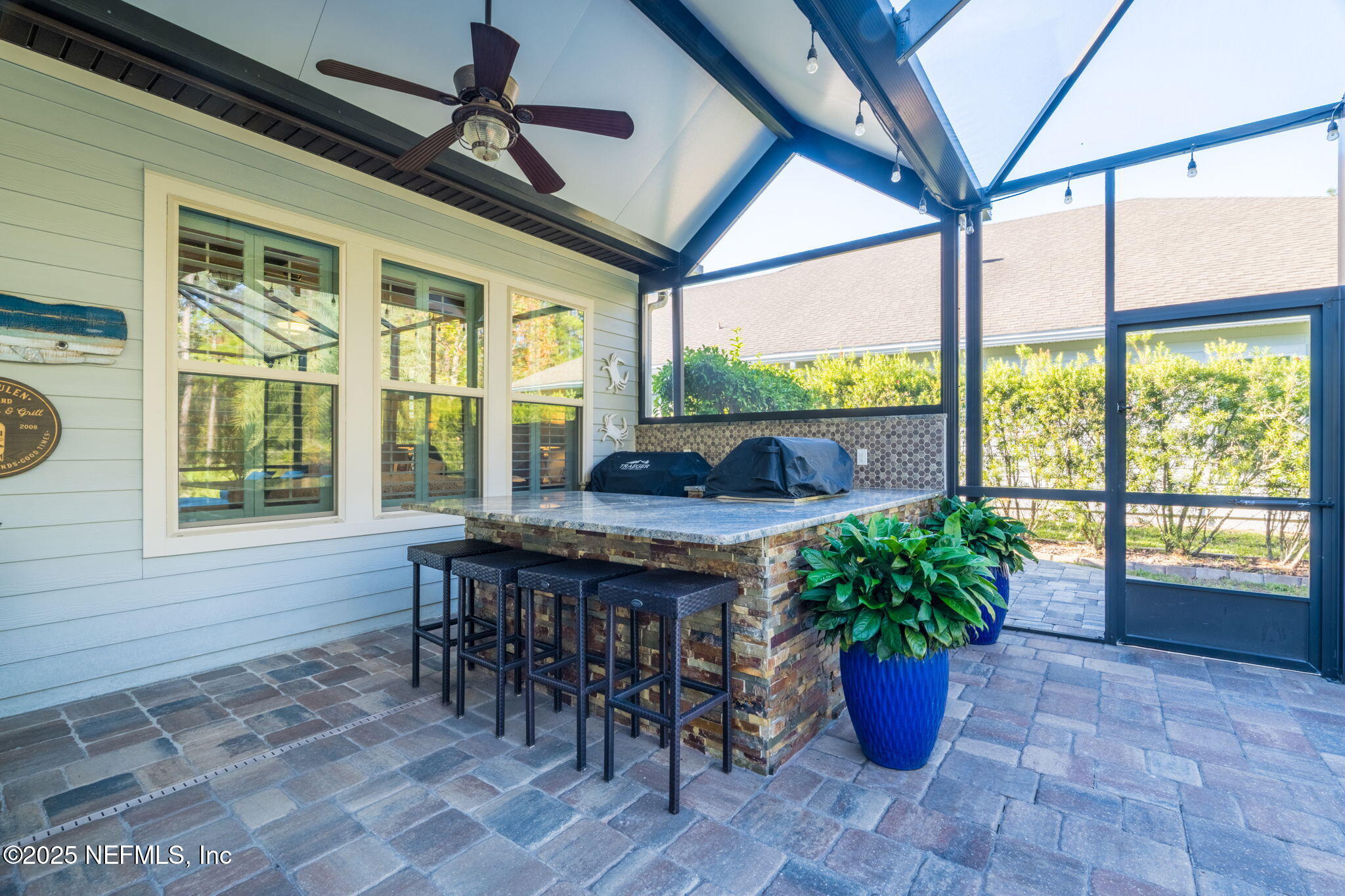 205 VALLEY GROVE Drive