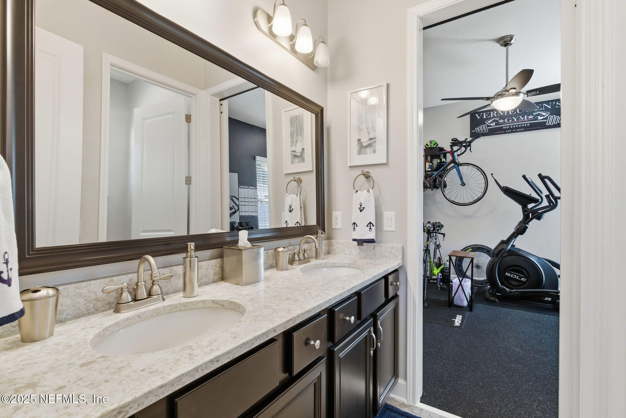 205 VALLEY GROVE Drive