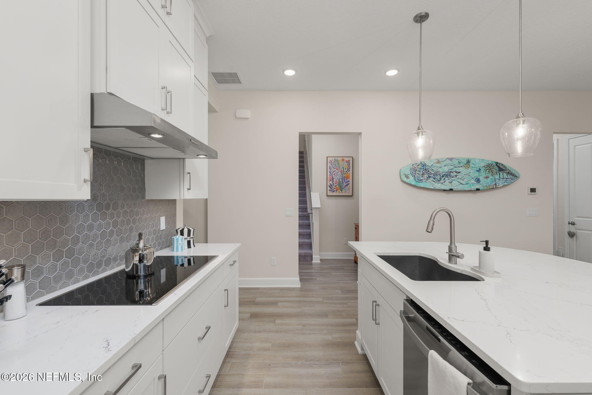 10002 INVENTION Lane