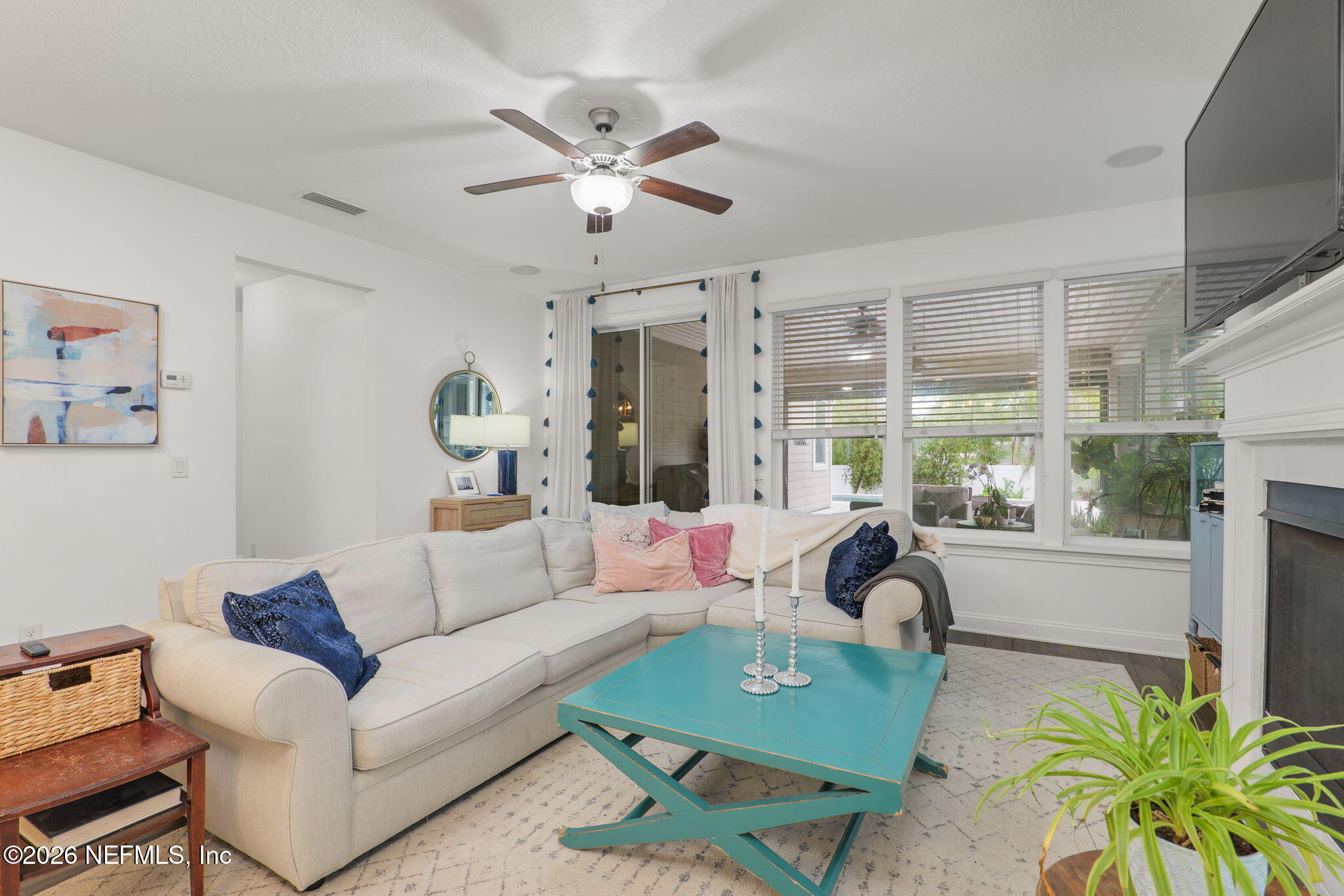 100 CASTLEBROOK Lane