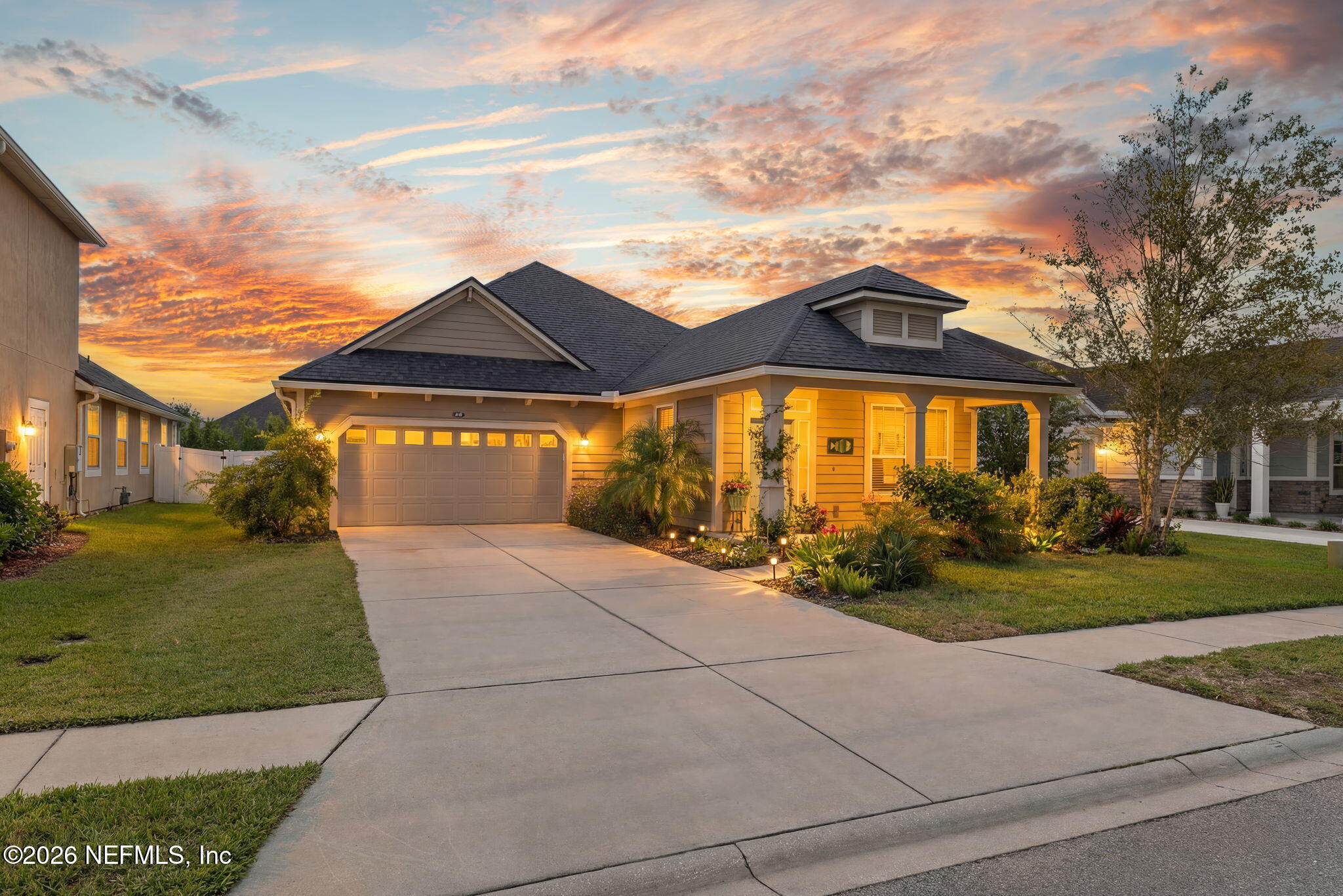 100 CASTLEBROOK Lane