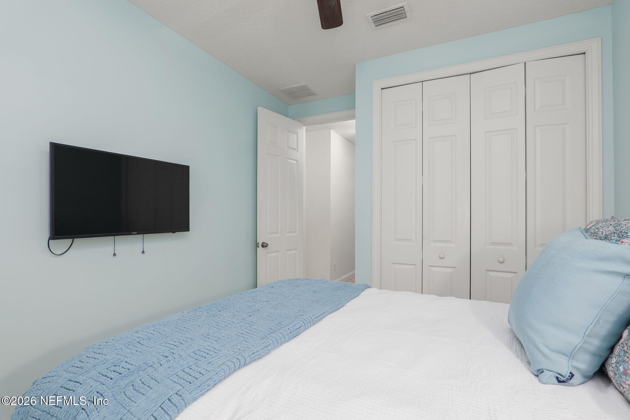 100 CASTLEBROOK Lane