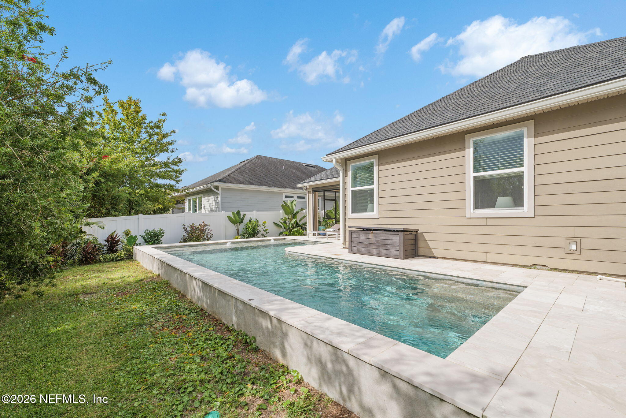 100 CASTLEBROOK Lane