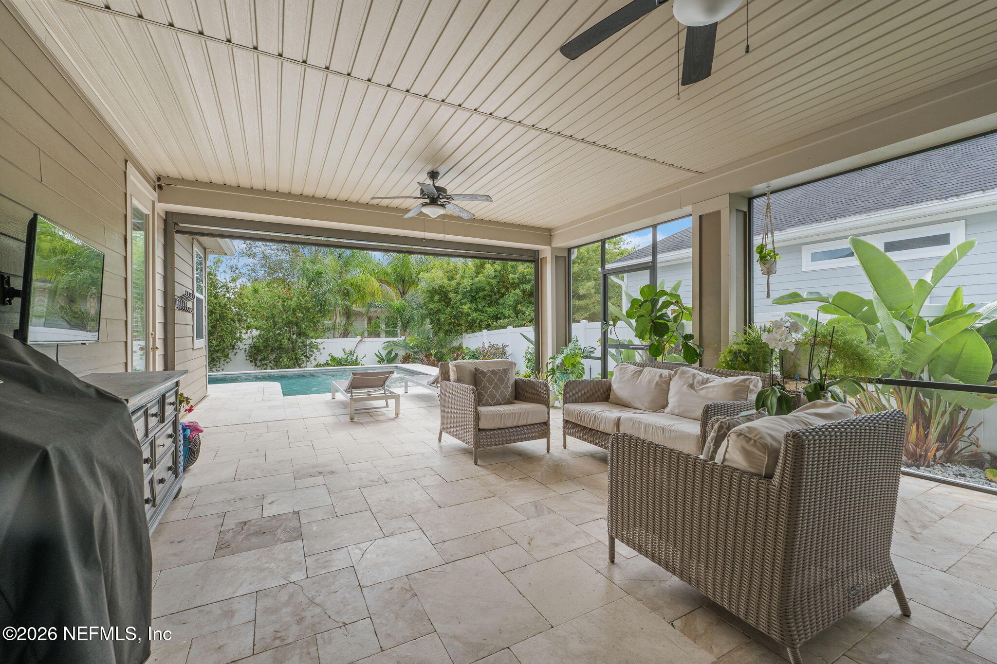 100 CASTLEBROOK Lane