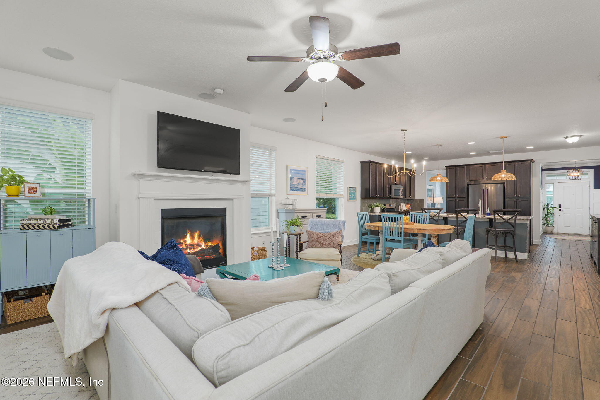 100 CASTLEBROOK Lane