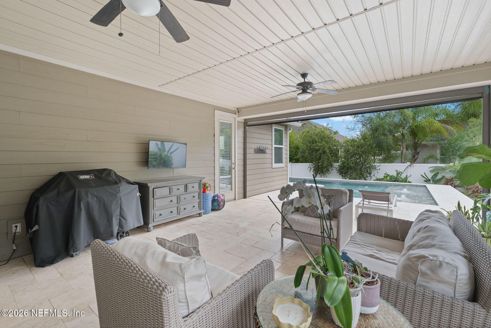 100 CASTLEBROOK Lane