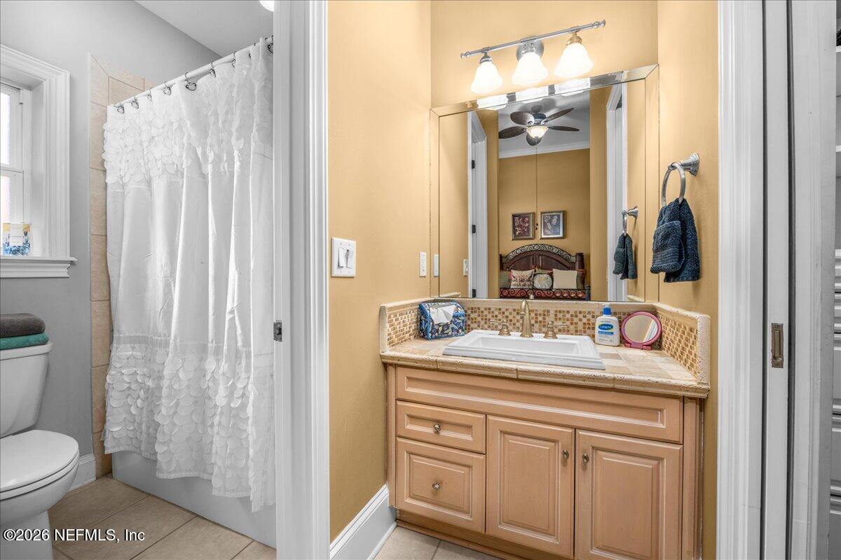 1170 REGISTRY Boulevard, St. Augustine