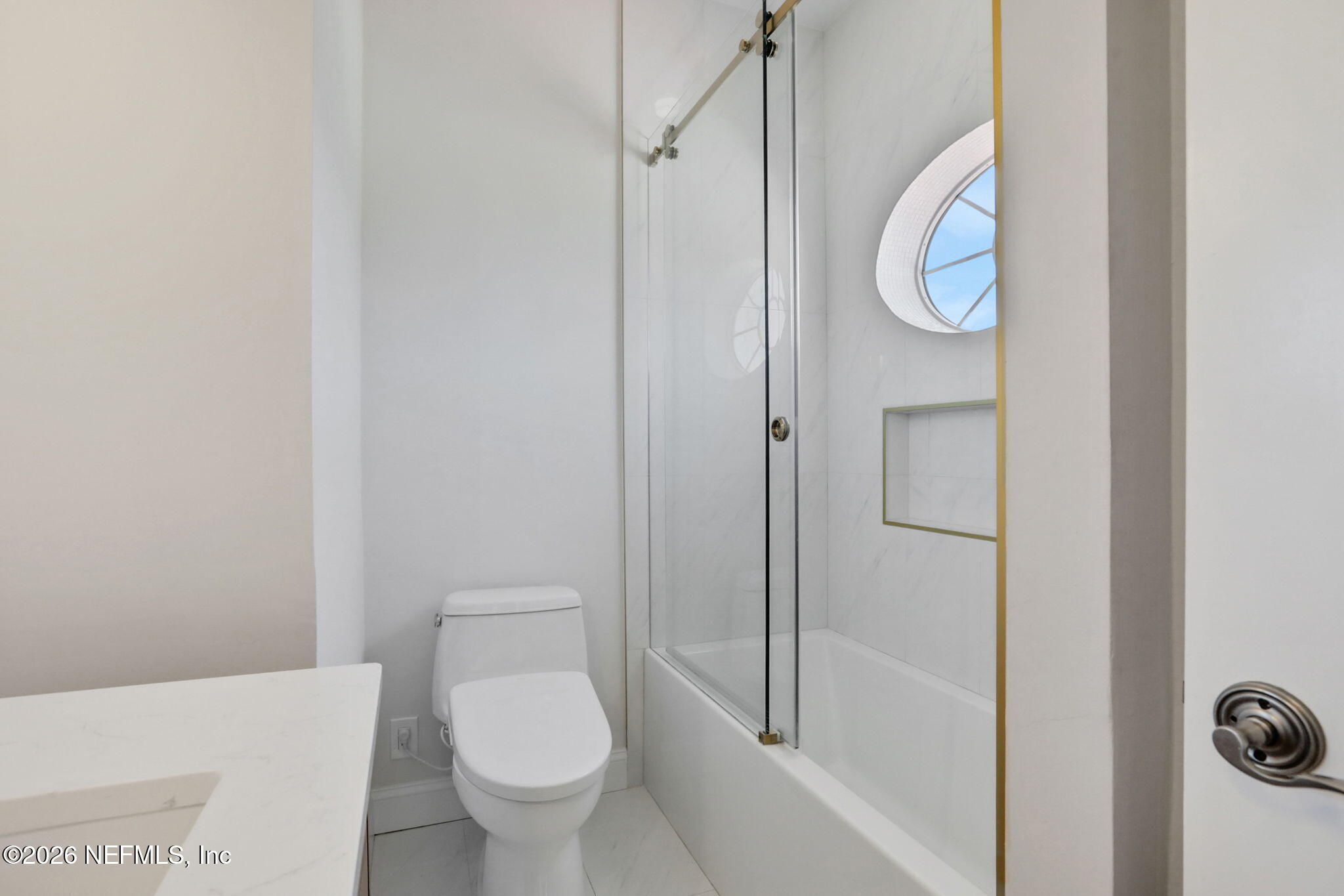 112 BENT PINE Court