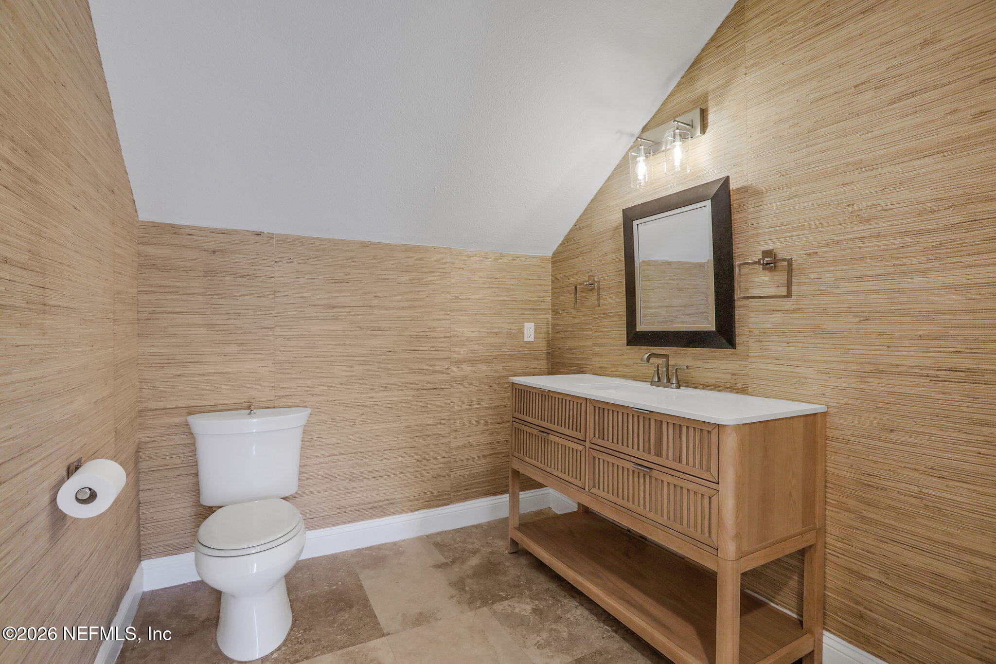 112 BENT PINE Court