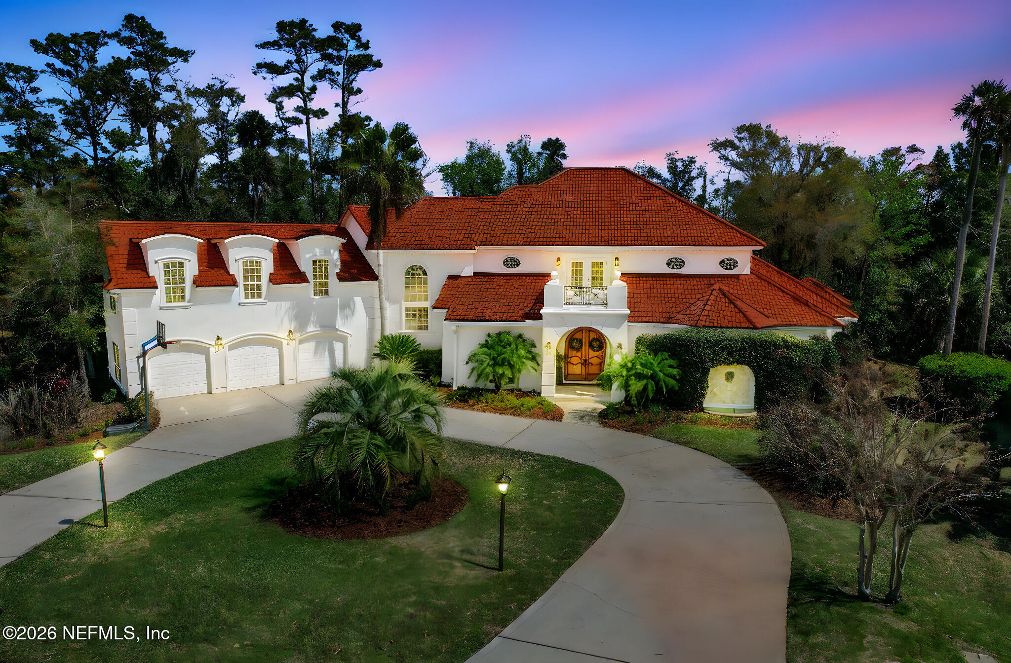 112 BENT PINE Court