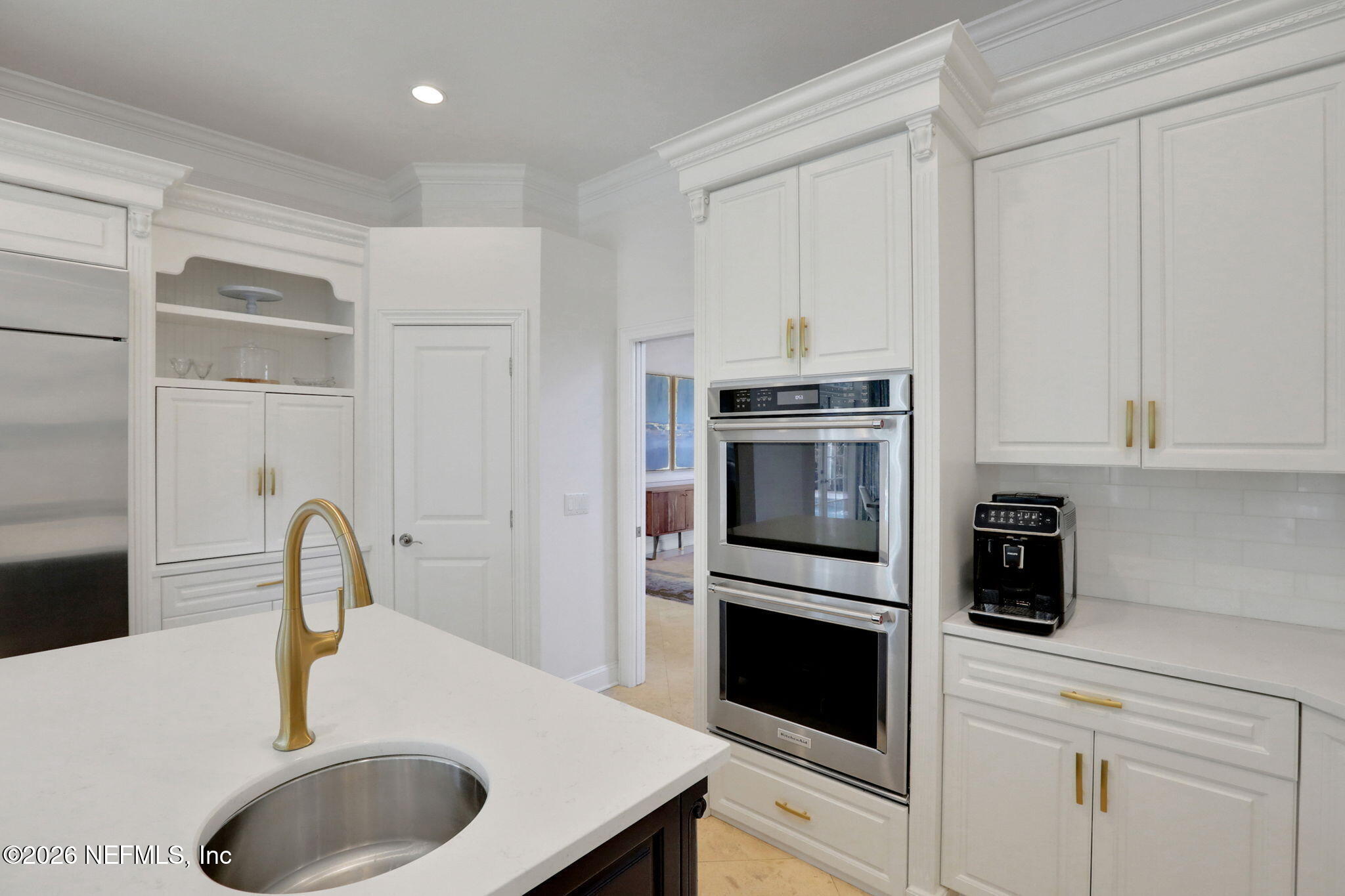 112 BENT PINE Court