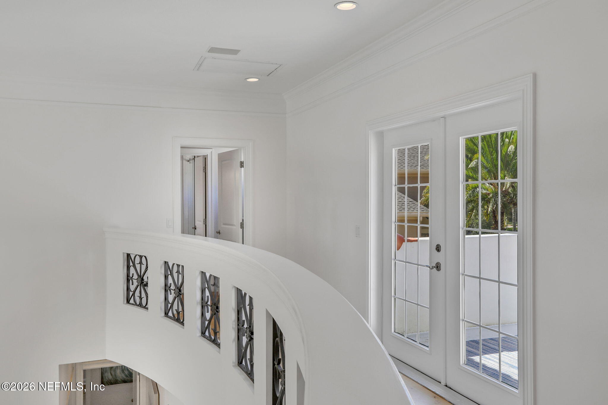 112 BENT PINE Court