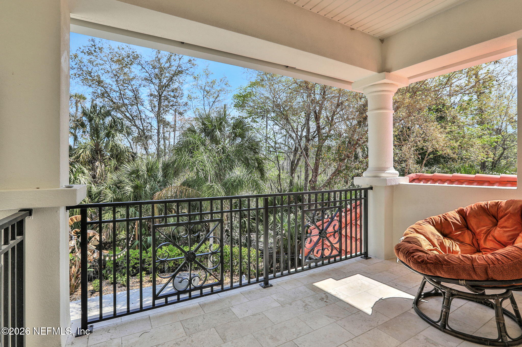 112 BENT PINE Court