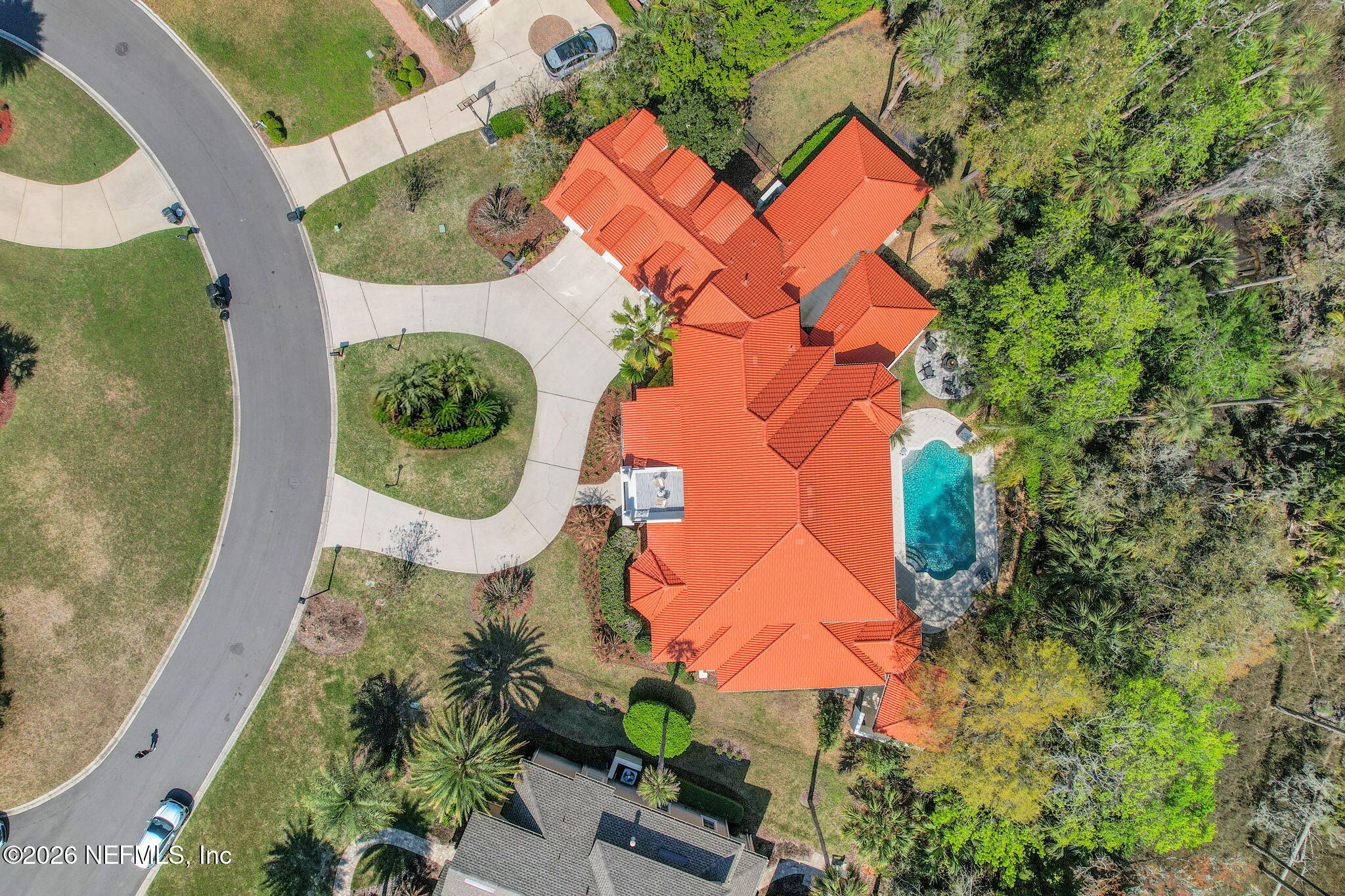112 BENT PINE Court