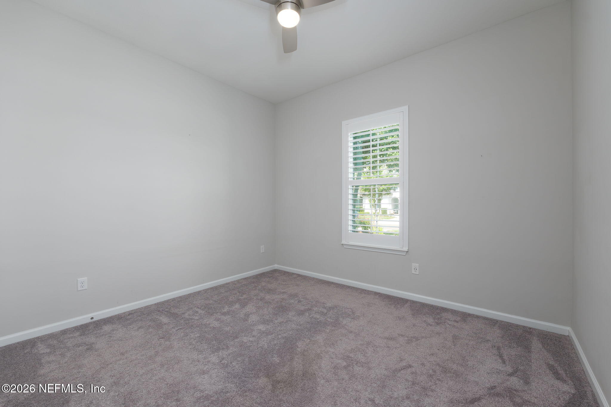 52 DYER Court