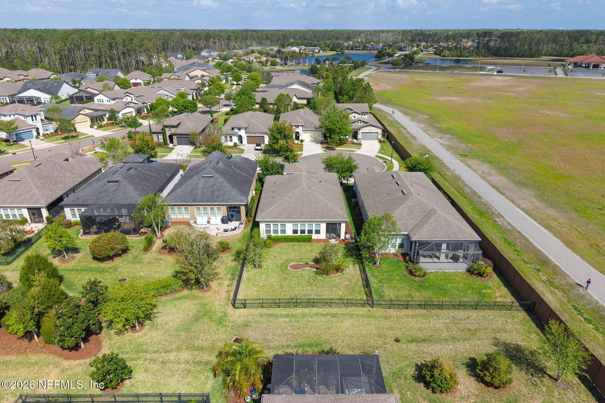 52 DYER Court