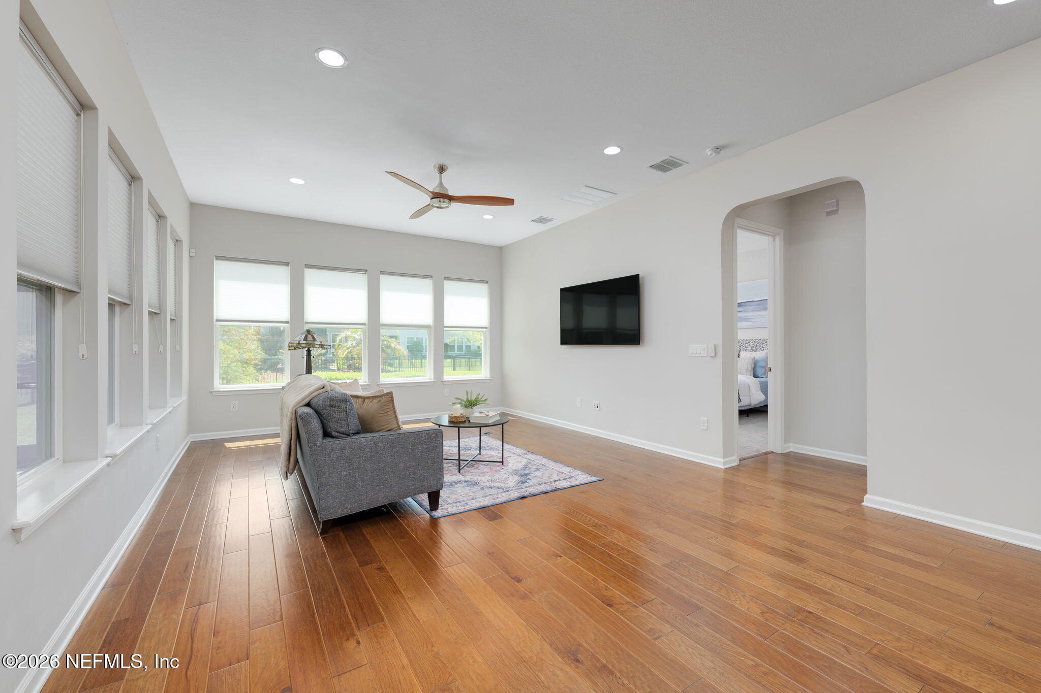 52 DYER Court