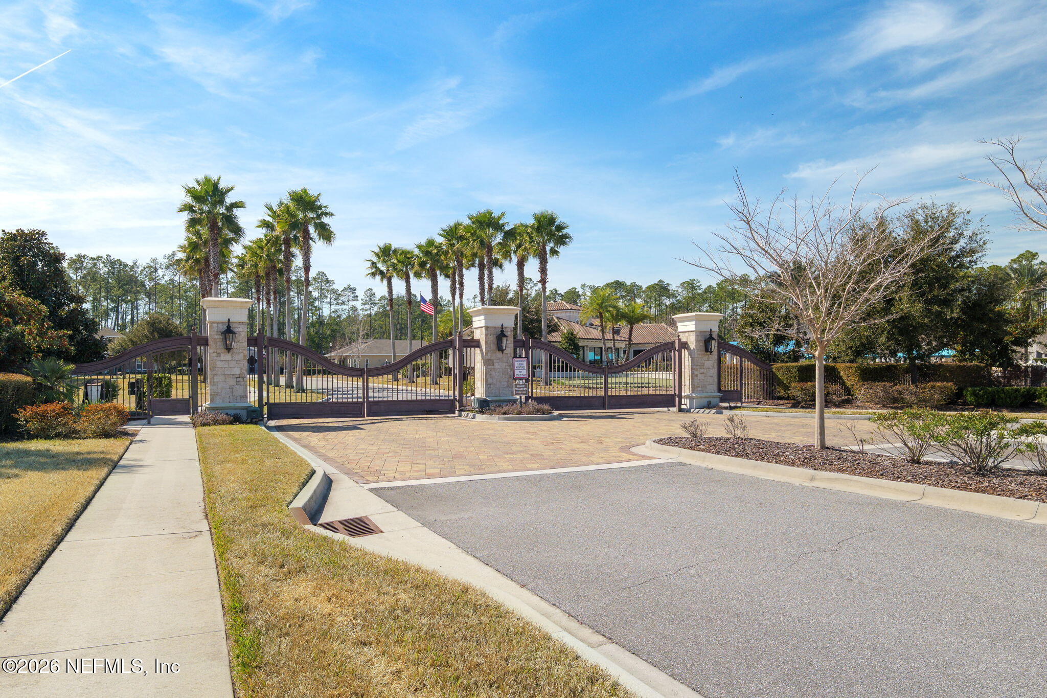52 DYER Court