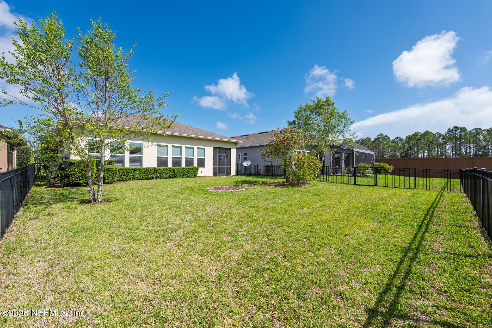 52 DYER Court