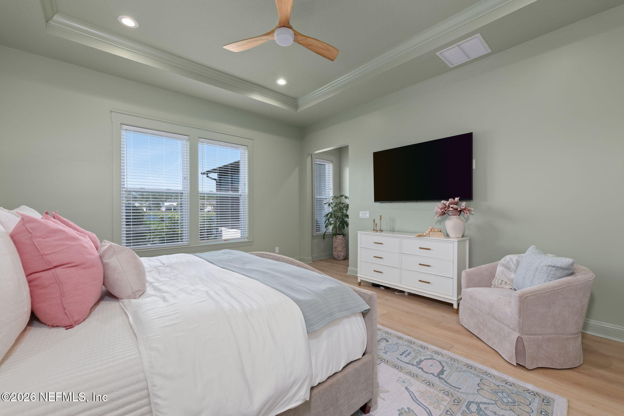 473 PARKBLUFF Circle