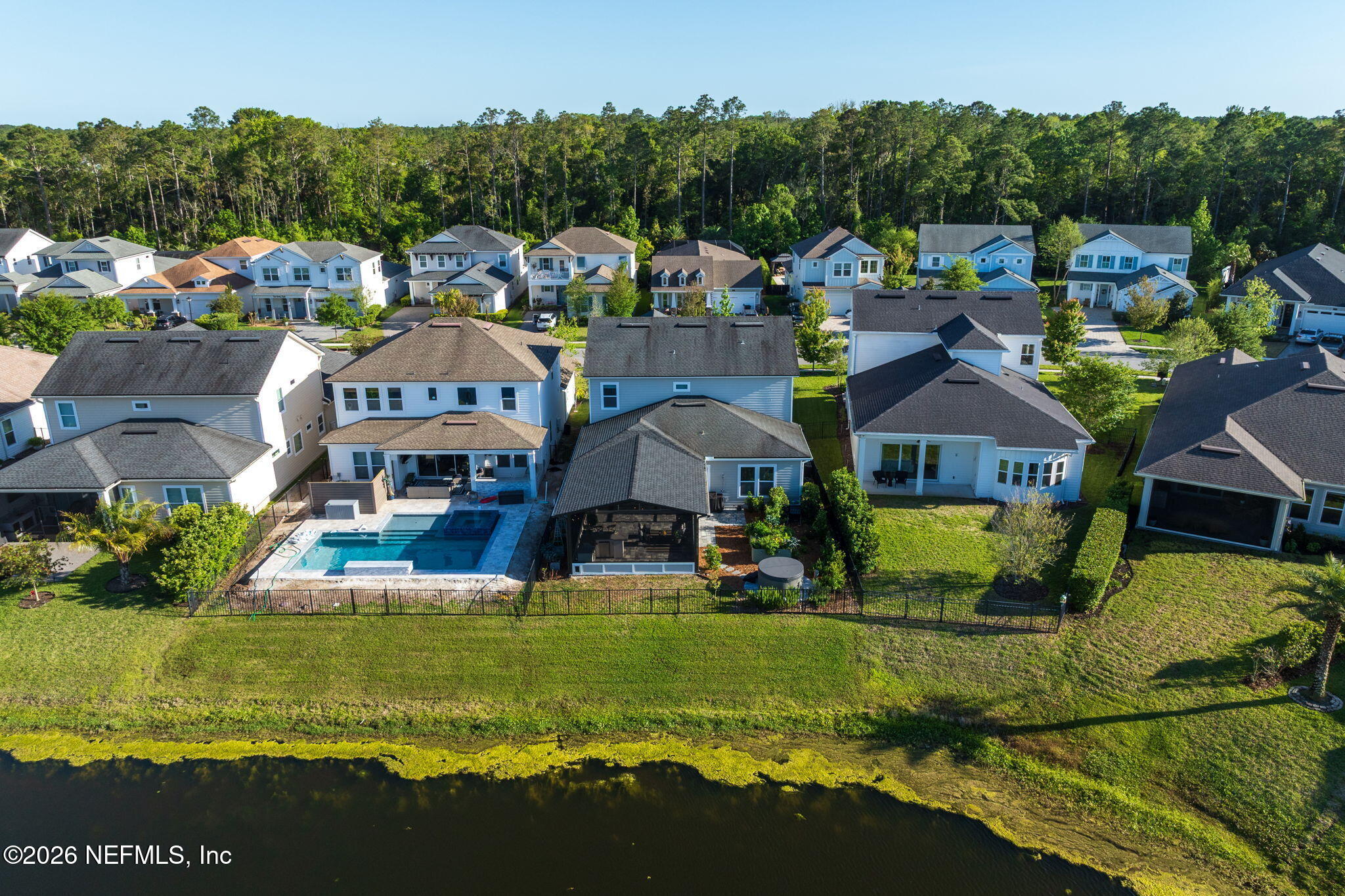 473 PARKBLUFF Circle