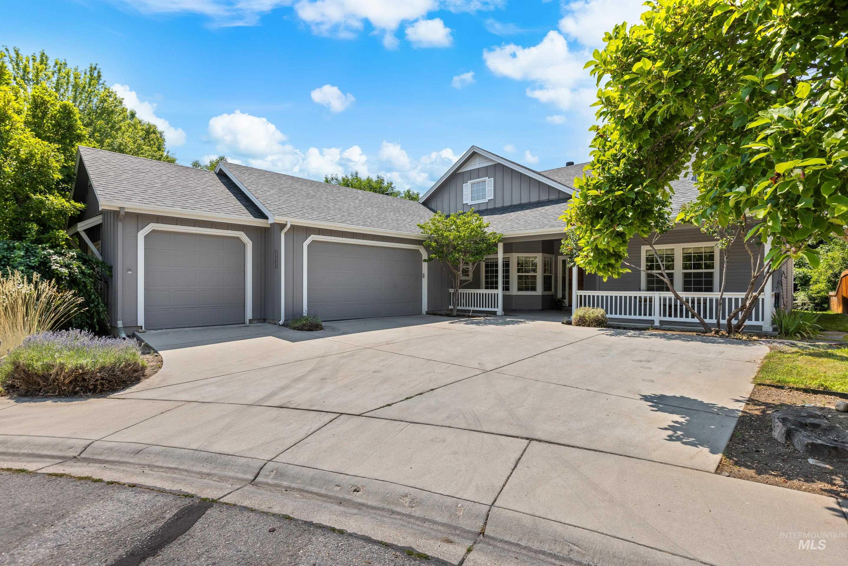 5523 E Stageline Drive