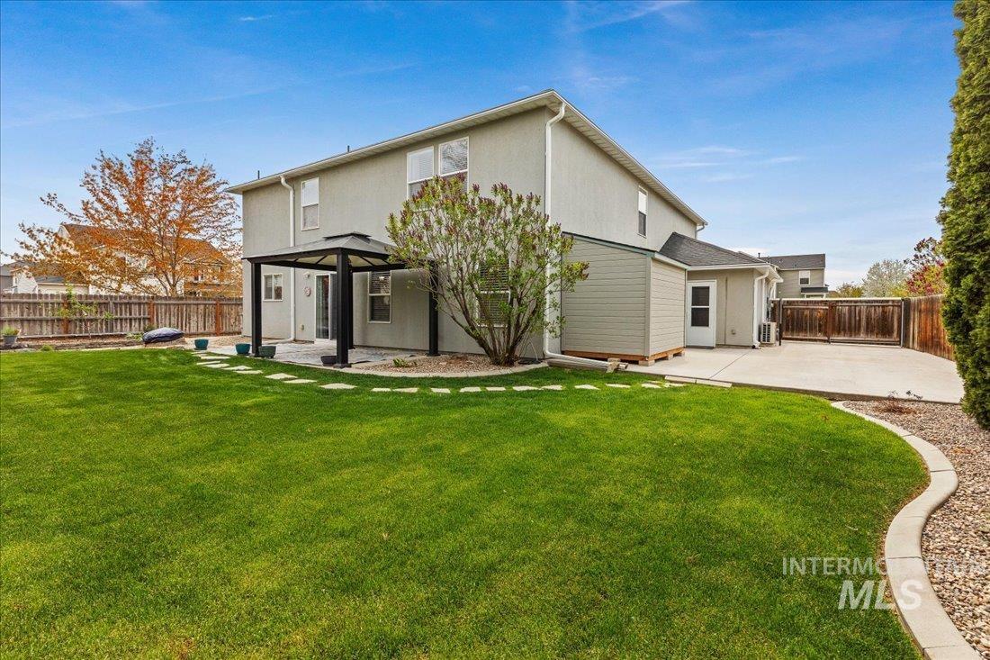8166 E Caspian Drive